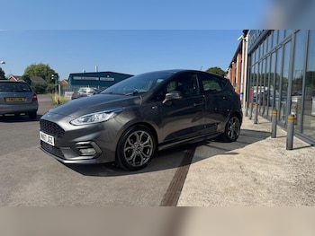 Used Ford Fiesta 2017 for sale - 75245016: Photo
