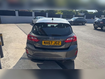 Used Ford Fiesta 2017 for sale - 75245016: Photo