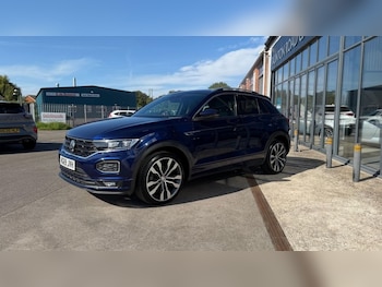 Used Volkswagen T-Roc 2019 for sale - 78663770: Photo