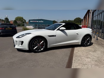 Used Jaguar F-Type 2014 for sale - 79009443: Photo