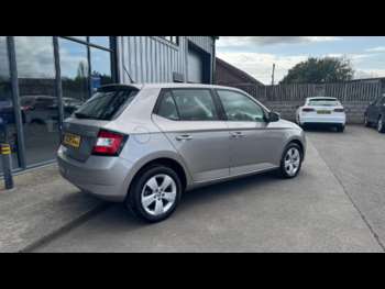Used Skoda Fabia 2015 for sale - 73992500: Photo
