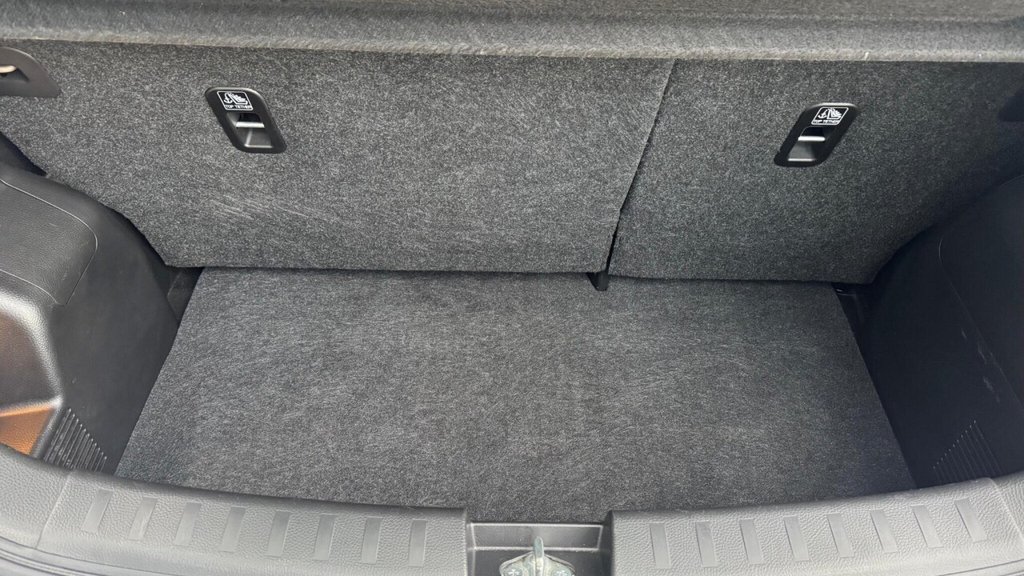 Used Suzuki Swift 2016 for sale - 76821169: Photo 19