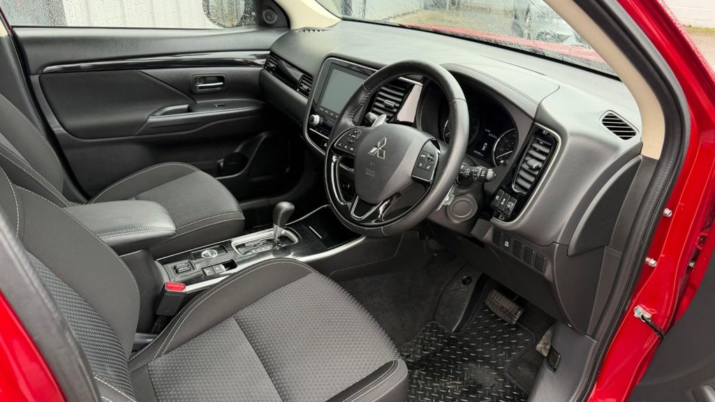Used Mitsubishi Outlander 2021 for sale - 77355866: Photo 8