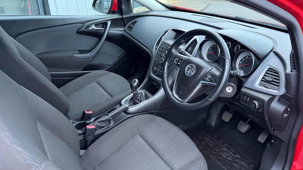 Used Vauxhall Astra GTC 2016 for sale - 76841228: Photo 8