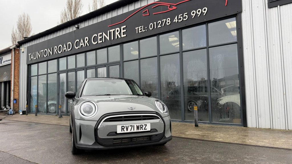 Used MINI Hatch 2021 for sale - 77236331: Photo 2