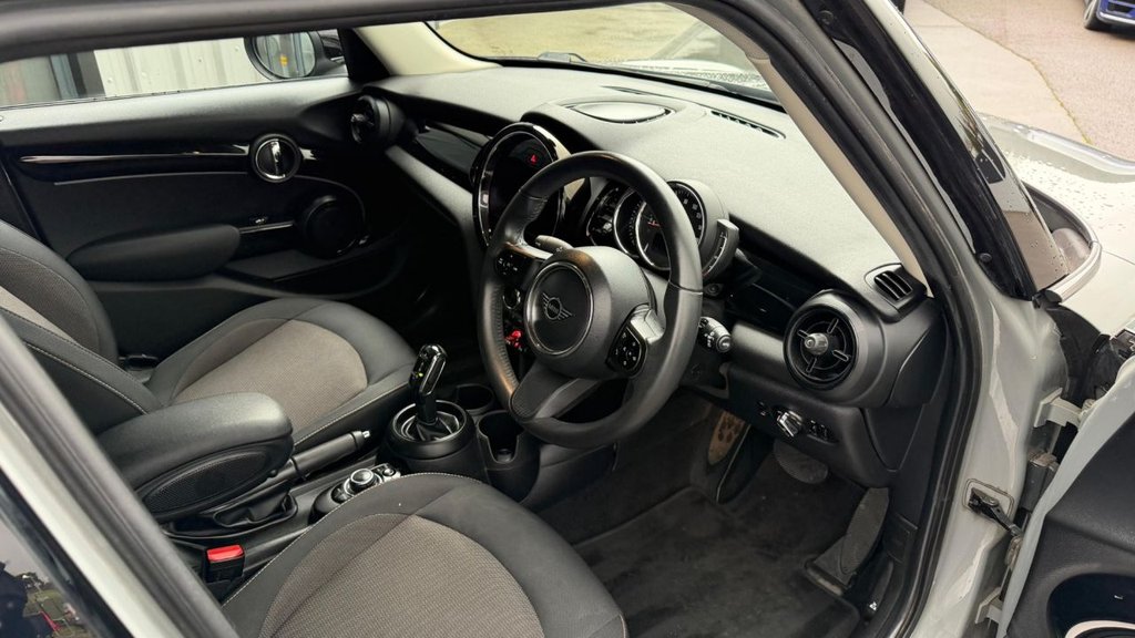 Used MINI Hatch 2021 for sale - 77236331: Photo 7