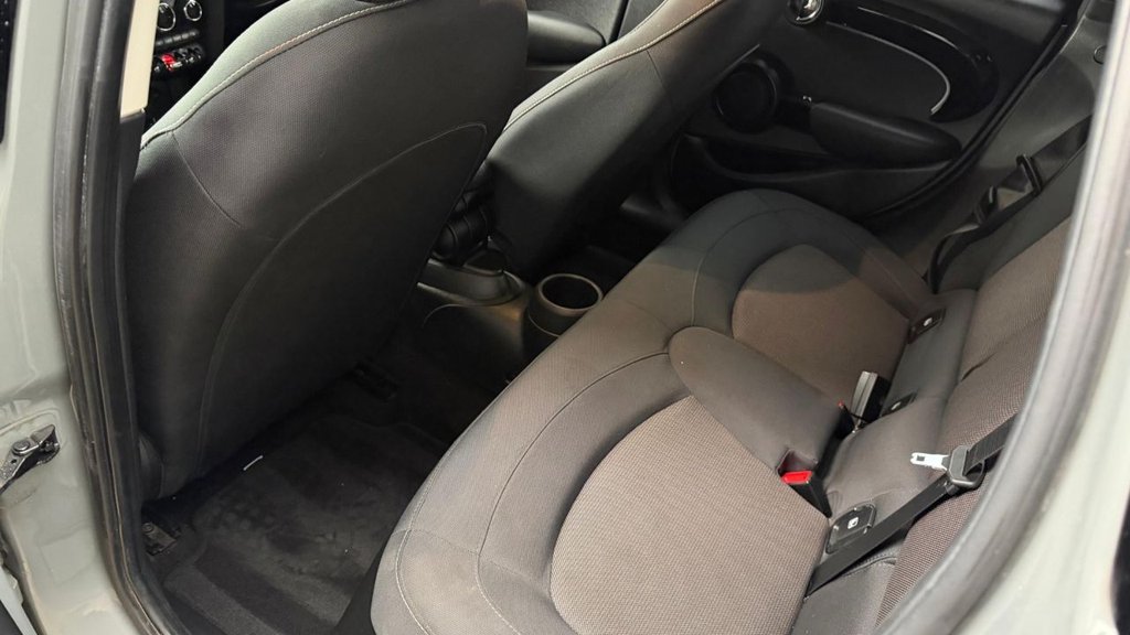 Used MINI Hatch 2021 for sale - 77236331: Photo 9