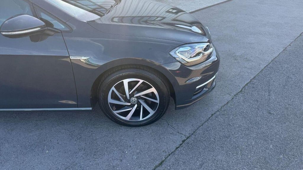 Used Volkswagen Golf 2019 for sale - 76841445: Photo 23