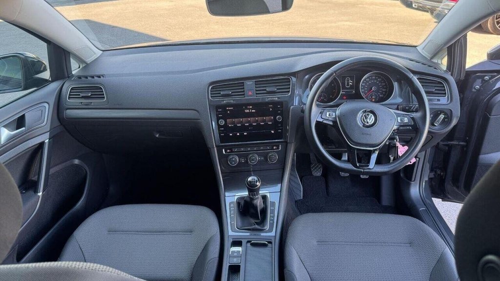 Used Volkswagen Golf 2019 for sale - 76841445: Photo 9