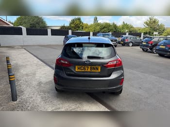 Used Ford Fiesta 2017 for sale - 79648073: Photo