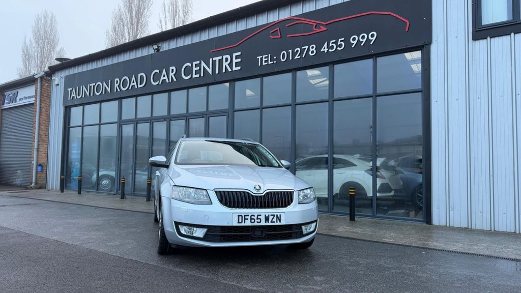 Used Skoda Octavia 2015 for sale - 77621156: Photo 2