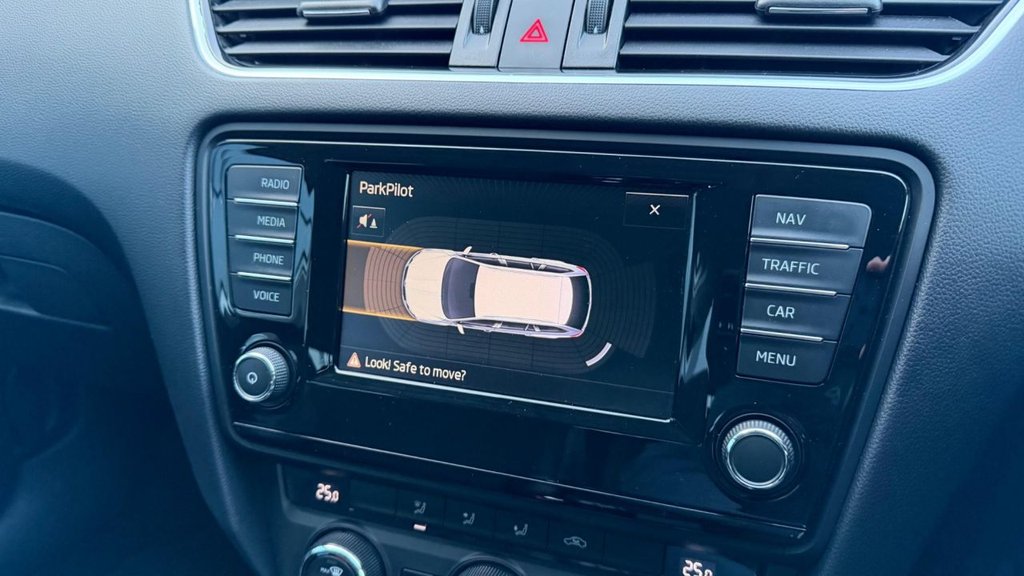 Used Skoda Octavia 2015 for sale - 77621156: Photo 20