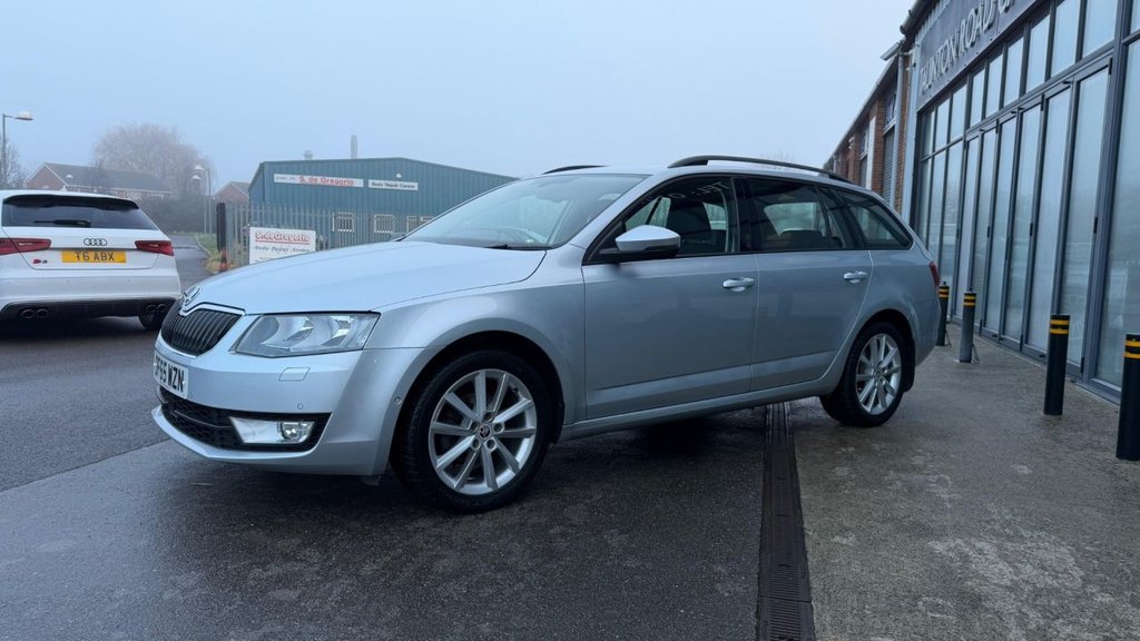 Used Skoda Octavia 2015 for sale - 77621156: Photo 3