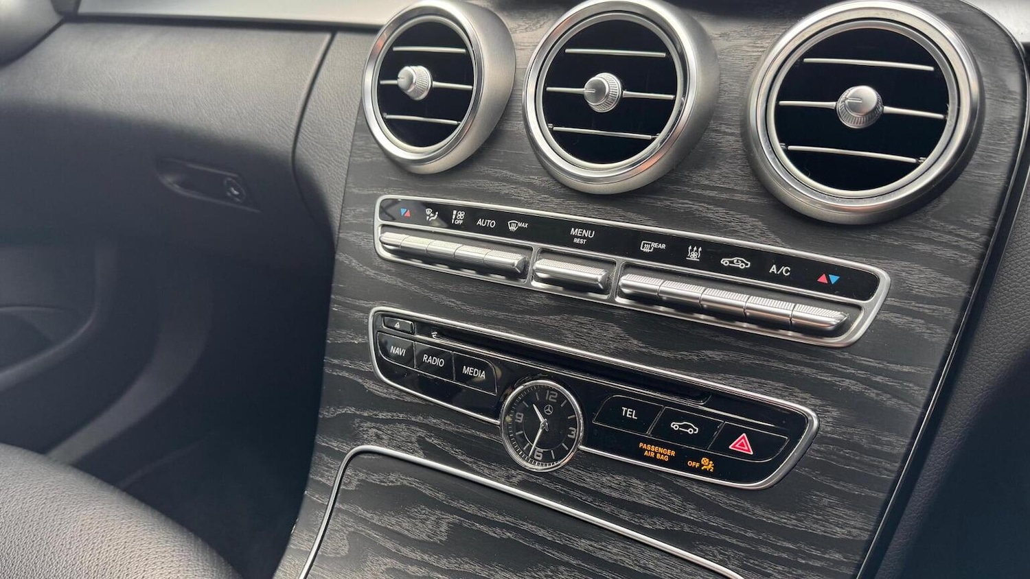 Used Mercedes-Benz C Class 2017 for sale - 76637424: Photo 11