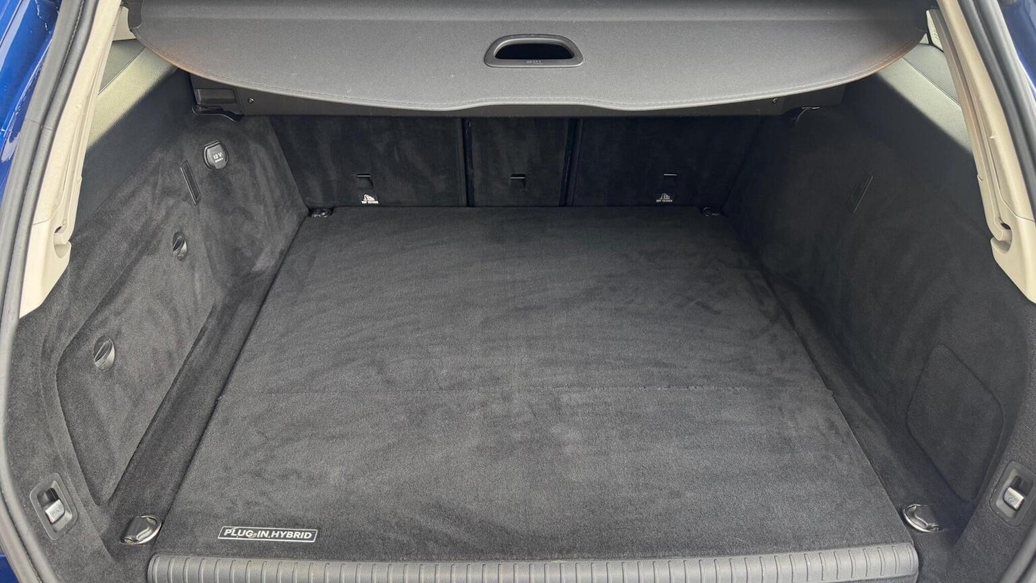 Used Mercedes-Benz C Class 2017 for sale - 76637424: Photo 24