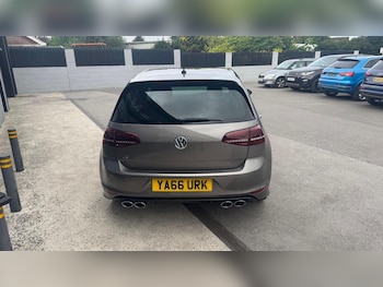 Used Volkswagen Golf 2016 for sale - 75740410: Photo