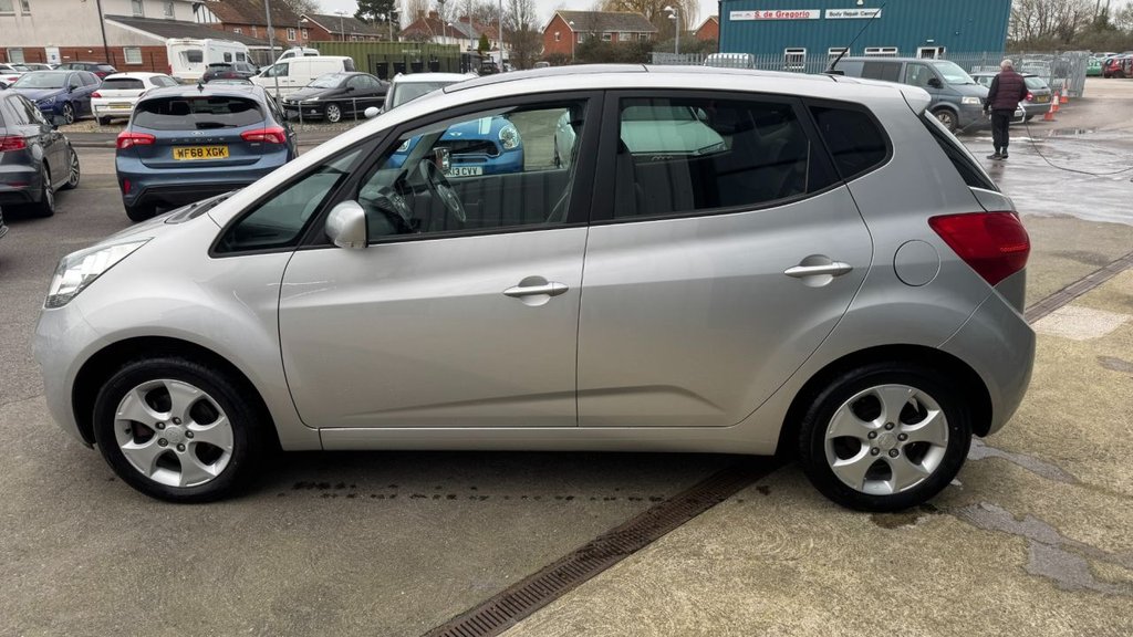 Used Kia Venga 2014 for sale - 77820888: Photo 6