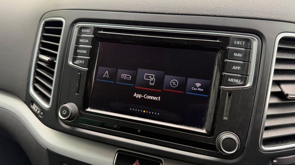 Used Volkswagen Sharan 2017 for sale - 77539667: Photo 10