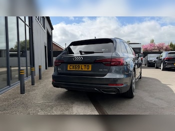 Used Audi A4 2019 for sale - 78307729: Photo