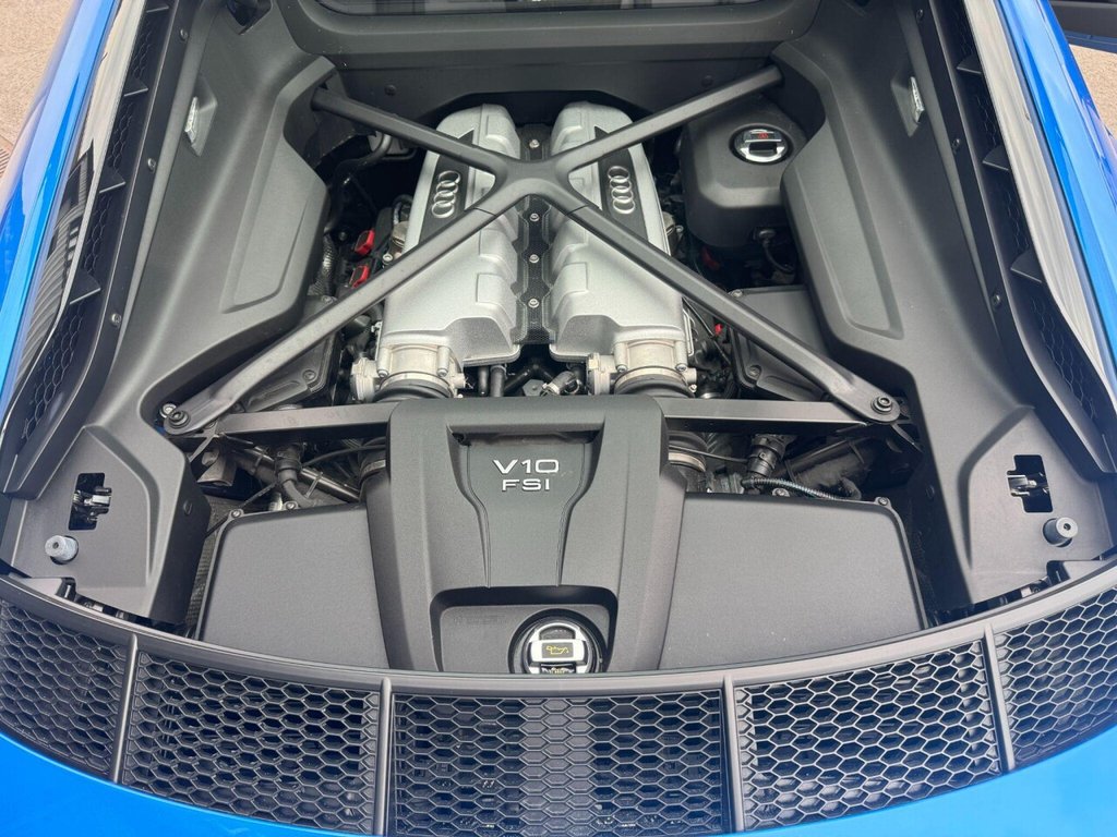 Used Audi R8 2016 for sale - 76820705: Photo 14