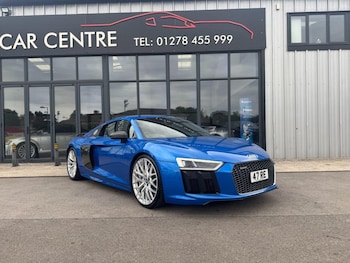 2016 (RE) - 5.2 FSI V10 Plus S Tronic quattro Euro 6 (s/s) 2dr