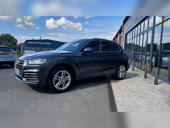 Used Audi Q5 2017 for sale - 76096982: Photo 2