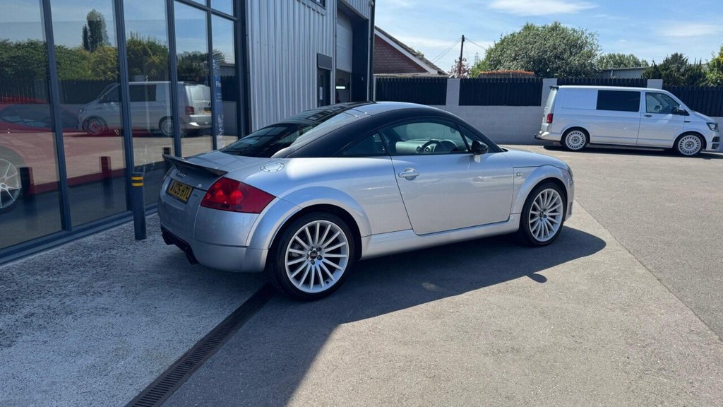 Used Audi TT 2006 for sale - 76820800: Photo 6