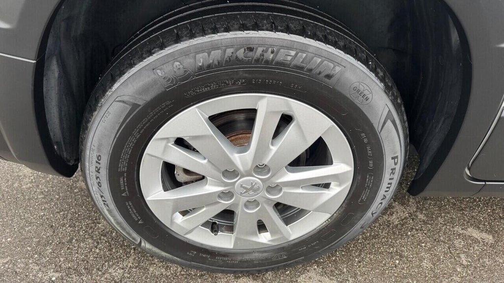 Used Peugeot Rifter 2019 for sale - 77014419: Photo 19