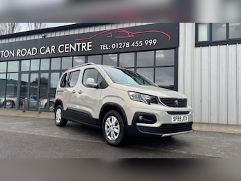 Used Peugeot Rifter 2019 for sale - 77014419: Photo