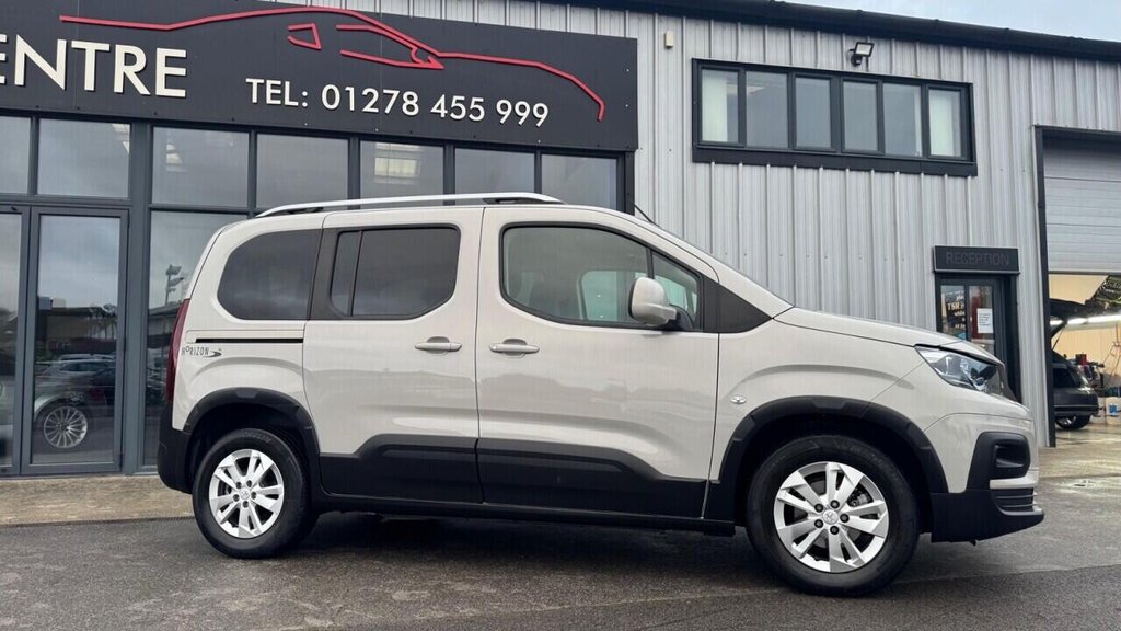 Used Peugeot Rifter 2019 for sale - 77014419: Photo 2