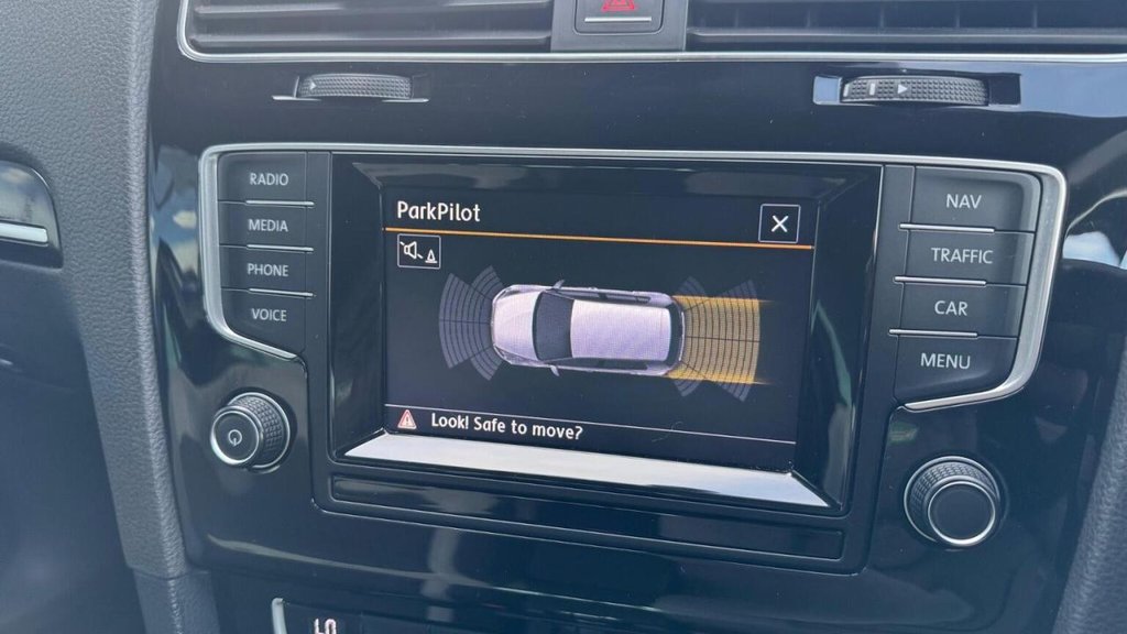 Used Volkswagen Golf 2014 for sale - 76734444: Photo 15