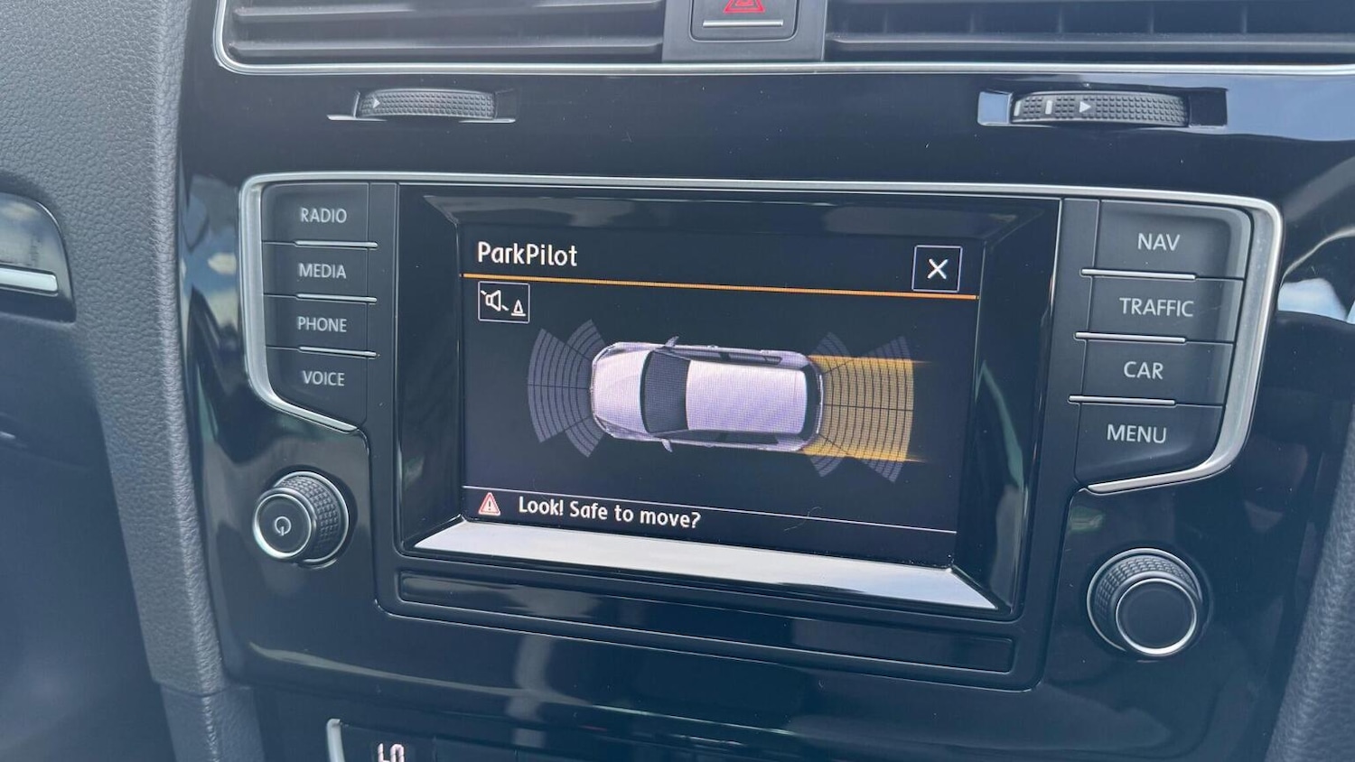 Used Volkswagen Golf 2014 for sale - 76637460: Photo 15