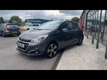 Used Peugeot 208 2016 for sale - 75299802: Photo