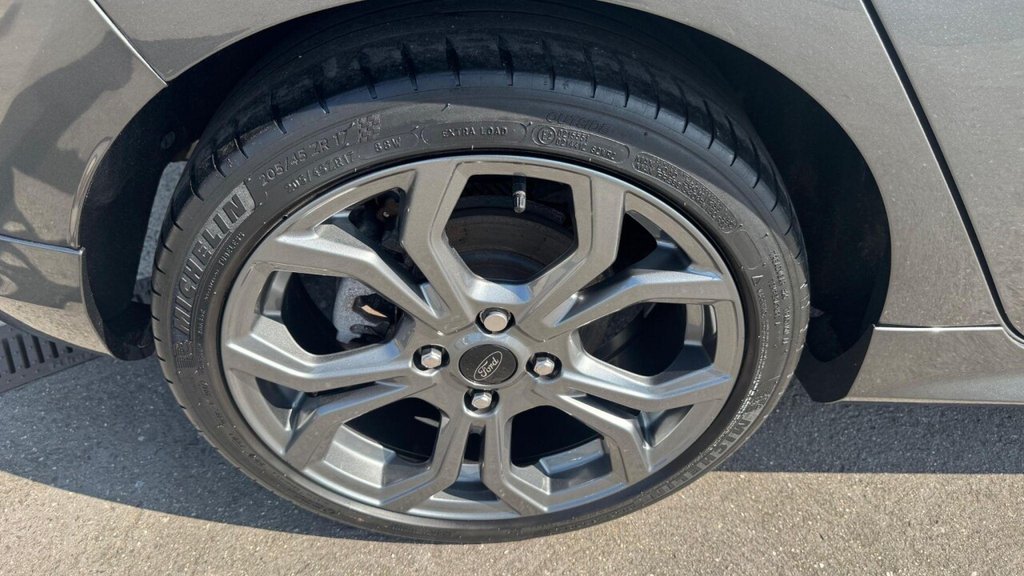 Used Ford Fiesta 2017 for sale - 76820703: Photo 12