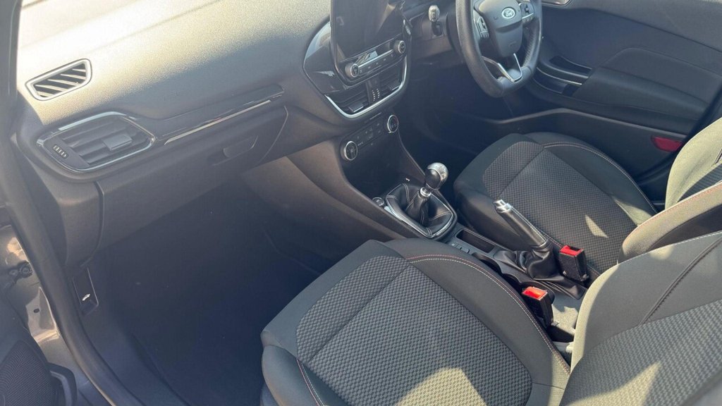 Used Ford Fiesta 2017 for sale - 76820703: Photo 20