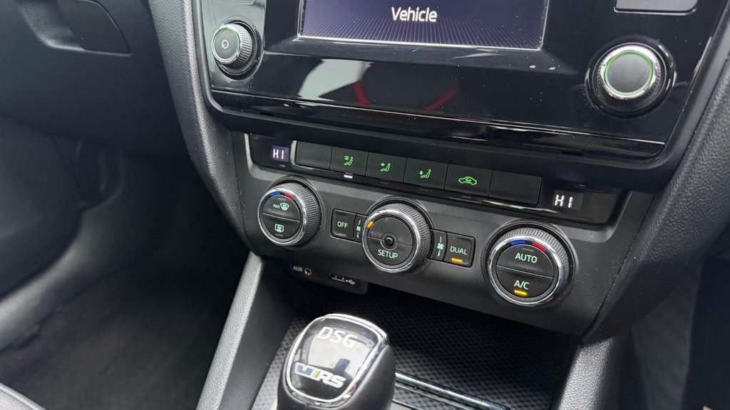 Used Skoda Octavia 2015 for sale - 77588232: Photo 11