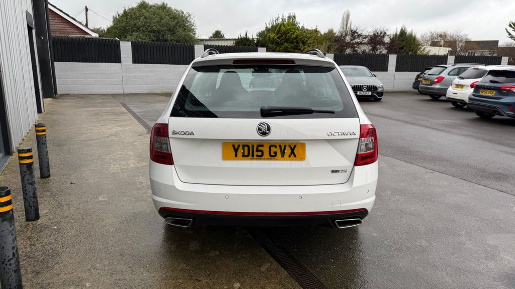 Used Skoda Octavia 2015 for sale - 77588232: Photo 4