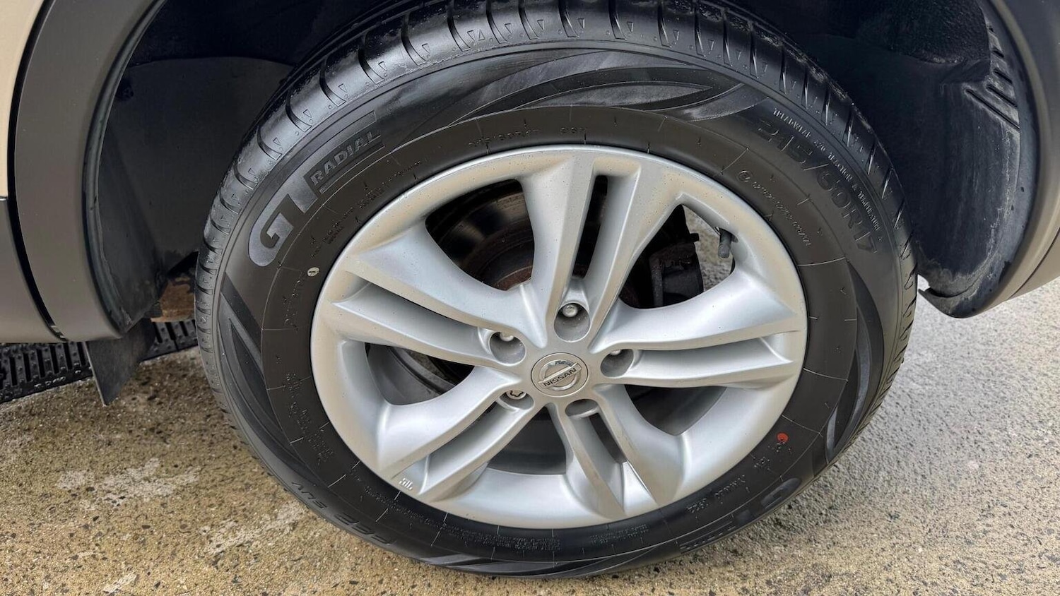 Used Nissan Qashqai 2013 for sale - 76471263: Photo 12