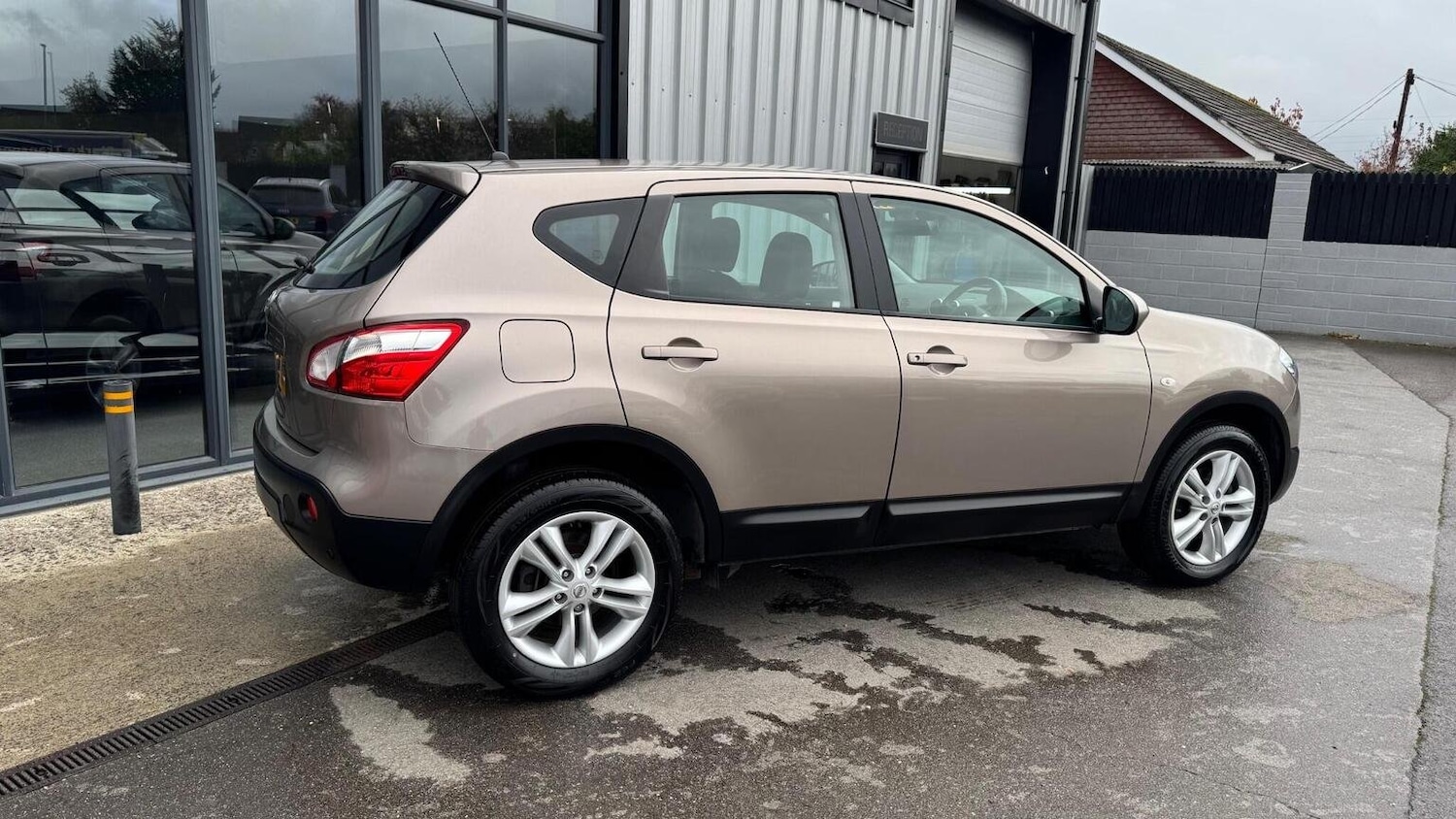 Used Nissan Qashqai 2013 for sale - 76471263: Photo 4