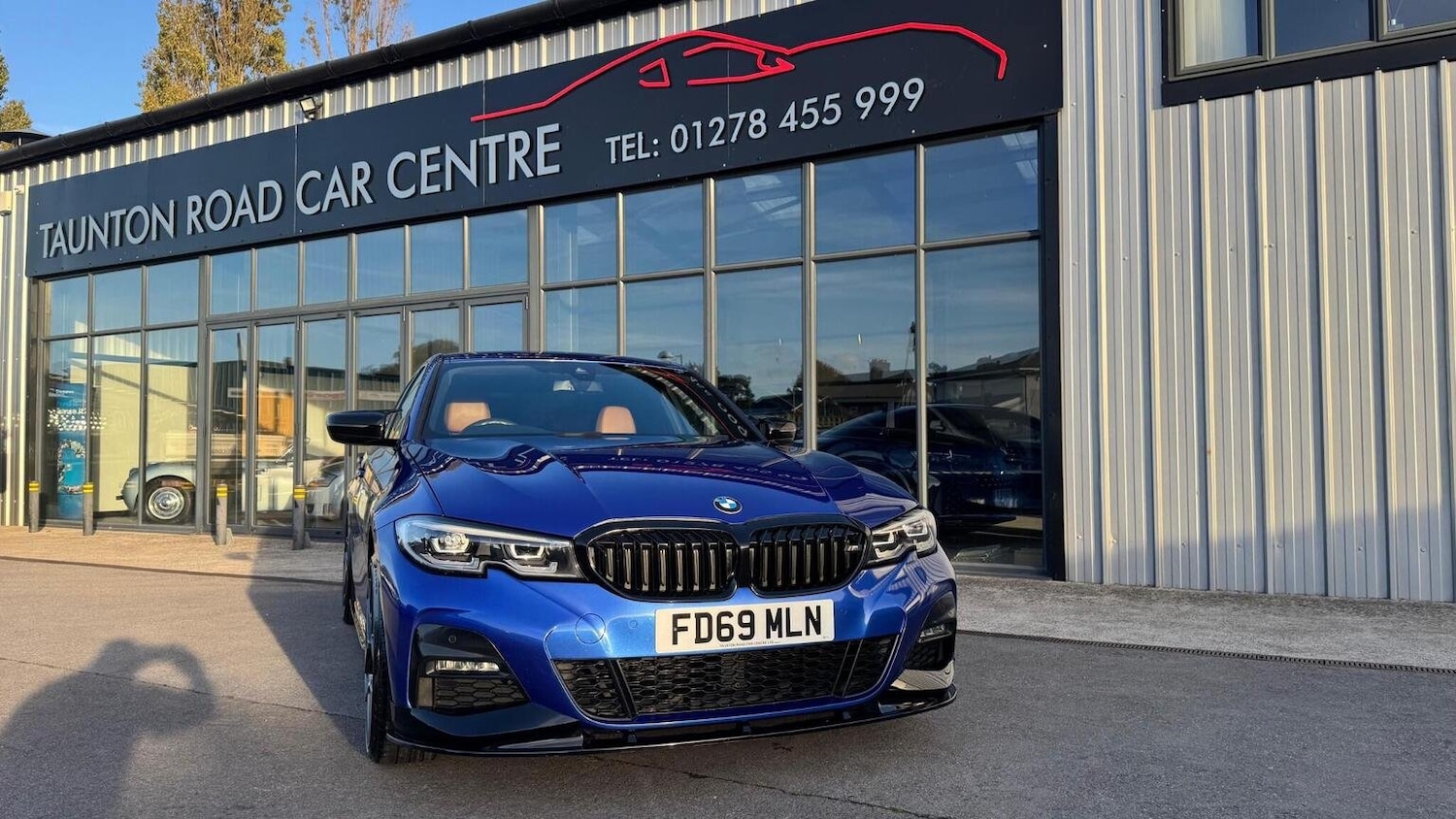 Used BMW 3 Series 2019 for sale - 76402193: Photo 2