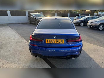 Used BMW 3 Series 2019 for sale - 76402193: Photo