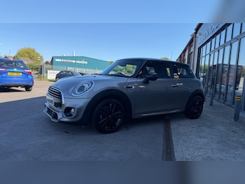 Used MINI Hatch 2018 for sale - 78856083: Photo