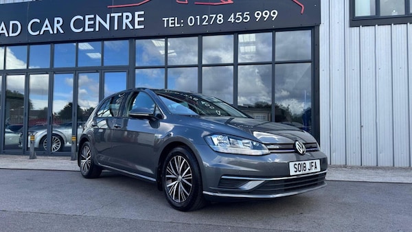 Used Volkswagen Golf 2018 for sale - 76097001: Photo 1