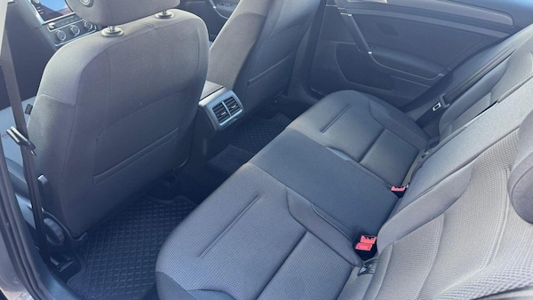 Used Volkswagen Golf 2018 for sale - 76097001: Photo 8