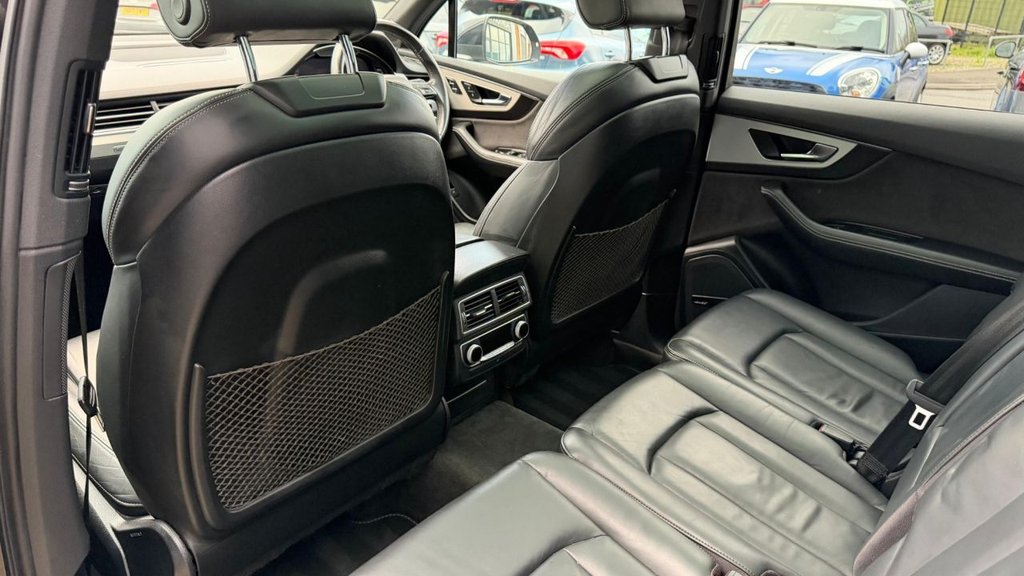 Used Audi Q7 2015 for sale - 77621718: Photo 32