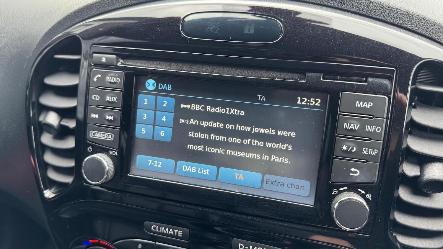 Used Nissan Juke 2015 for sale - 76588449: Photo 21