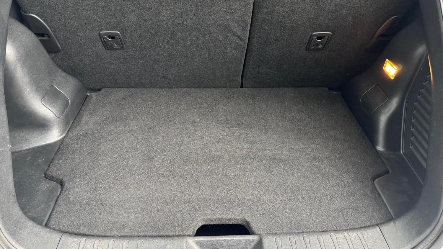 Used Nissan Juke 2015 for sale - 76588449: Photo 23