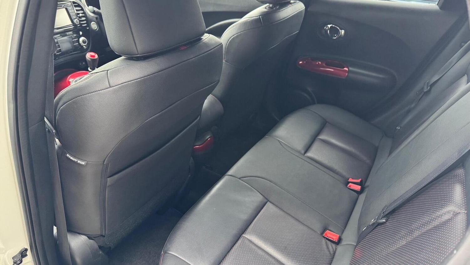 Used Nissan Juke 2015 for sale - 76588449: Photo 9