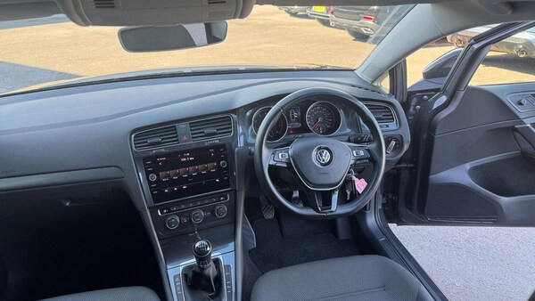 Used Volkswagen Golf 2019 for sale - 76178982: Photo 11