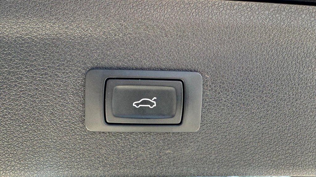 Used Audi Q3 2017 for sale - 76820713: Photo 10